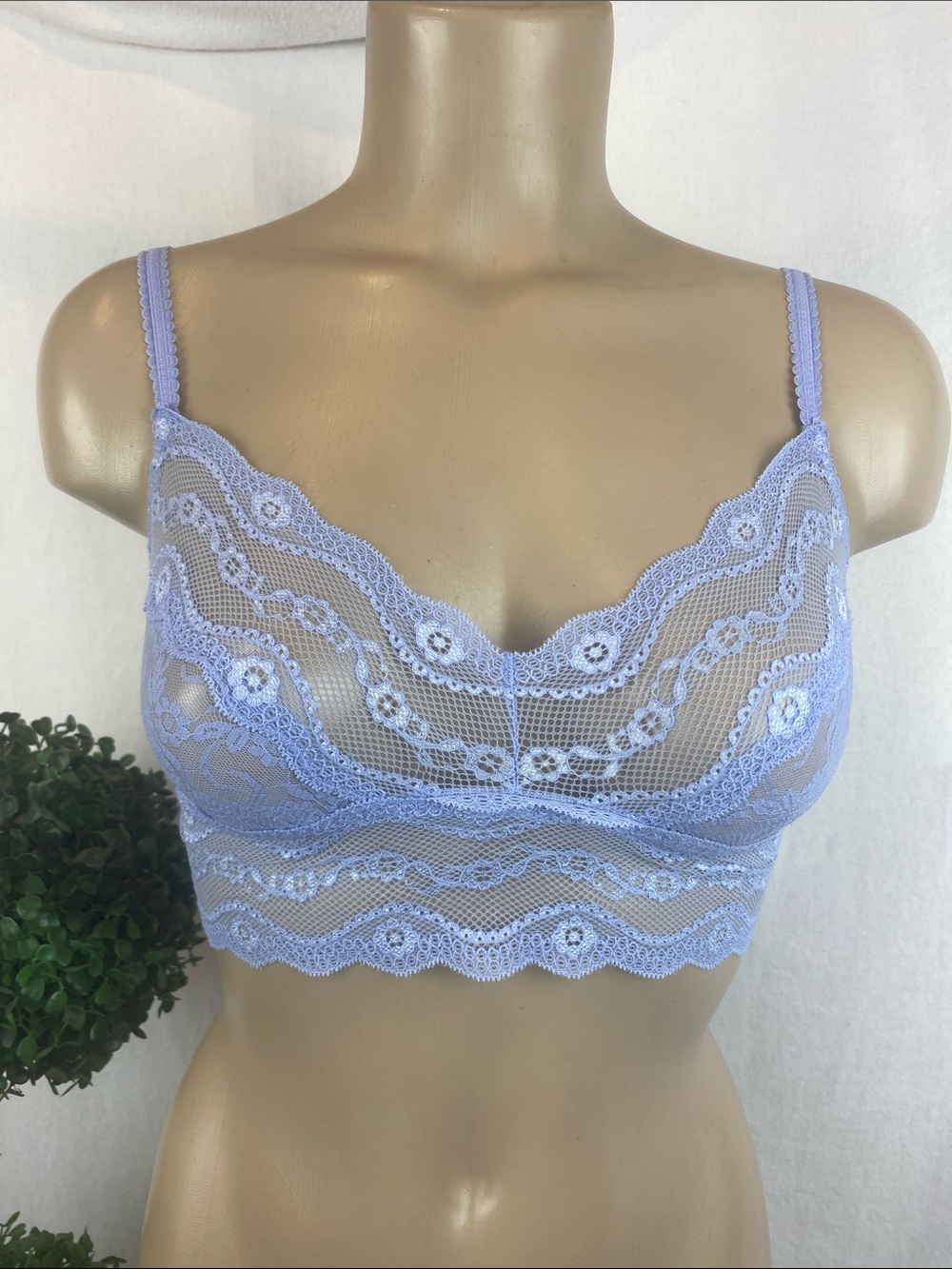 Wacoal B’Tempt’d Periwinkle Blue Sheer Lace Bralette M